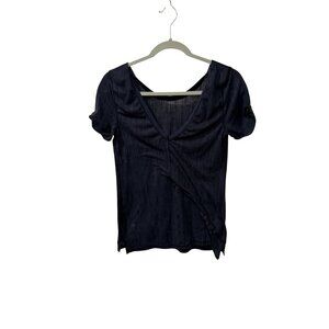 Womens Blue lightweight V-Neck Top By Lululemon Medium (please see measurements)
